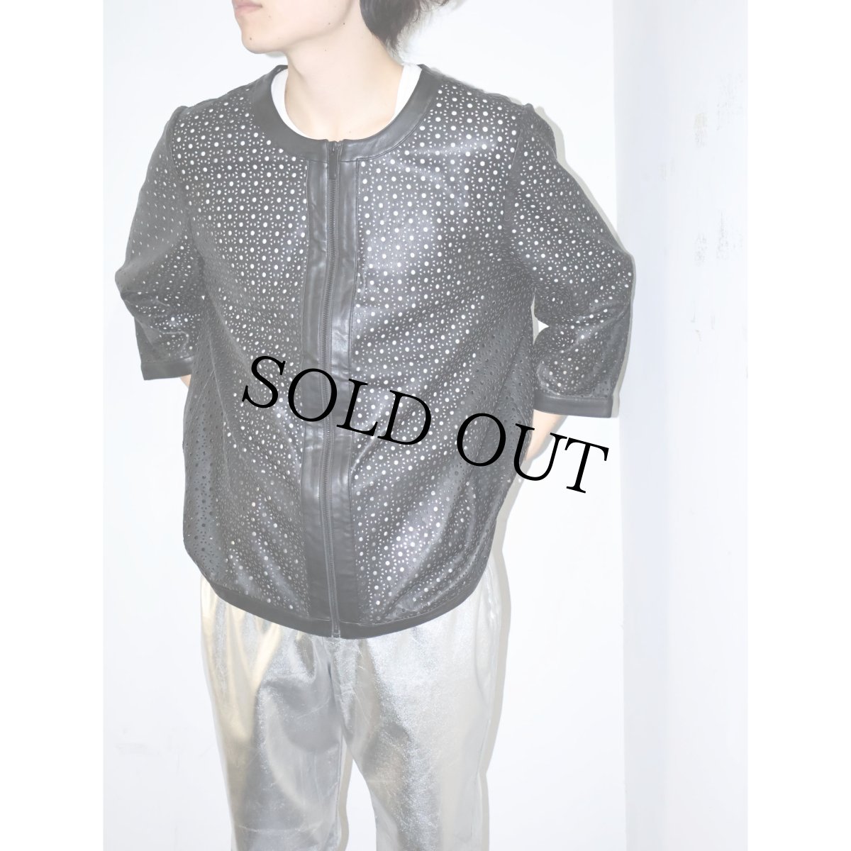 画像2: CHICO'S DESIGN パンチングデザイン フェイクレザージャケット BLACK size3 (2)