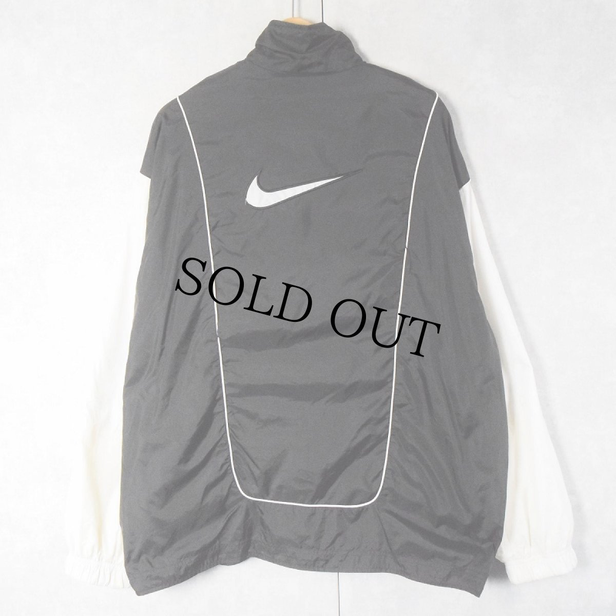 画像2: 90〜2000's NIKE 2トーン ナイロン×ポリエステル ジャケット L (2)