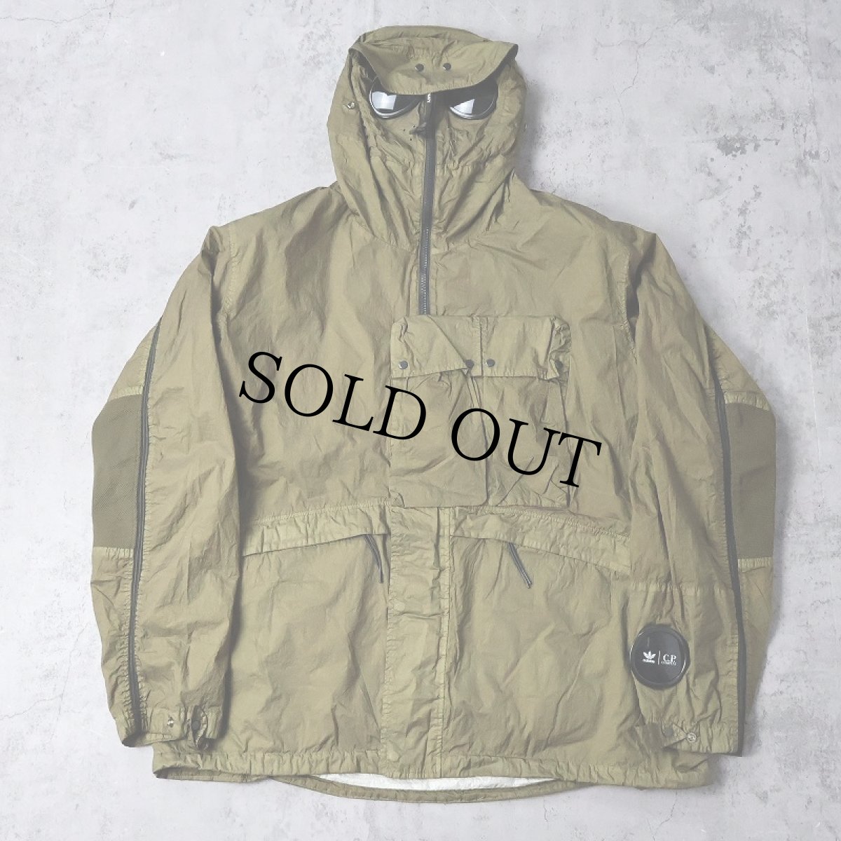 画像1: CP Company x Adidas ITALY製 EXPLORER JACKET XL (1)