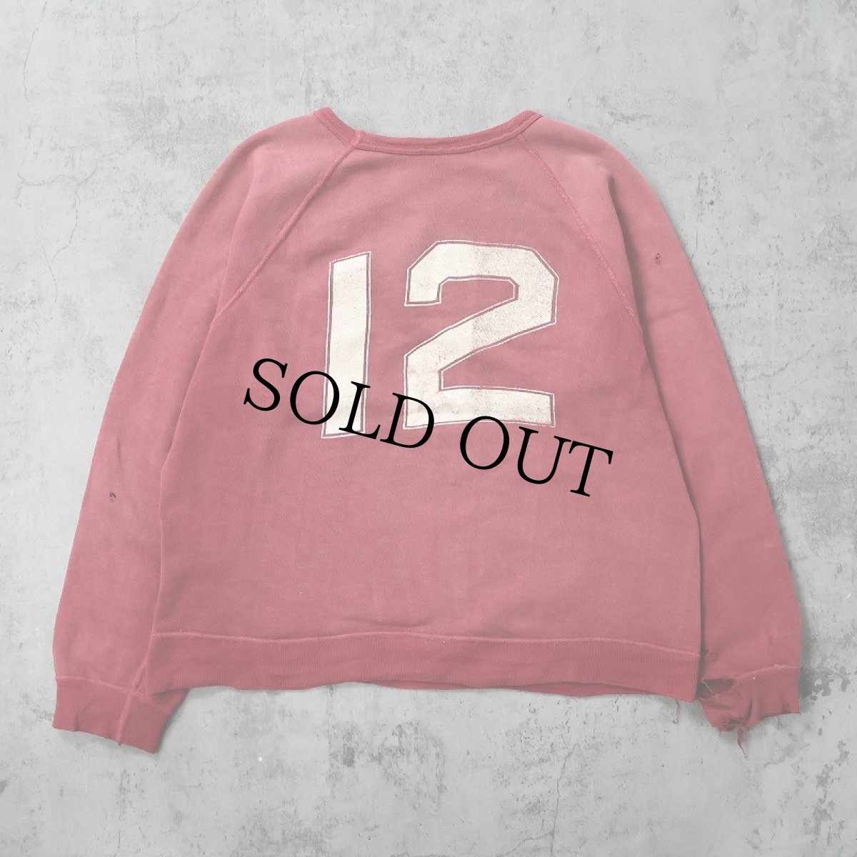 画像2: 60〜70's SNOOPY "HAPPINESS IS HOCKEY" キャラクタープリントラグランスウェット (2)