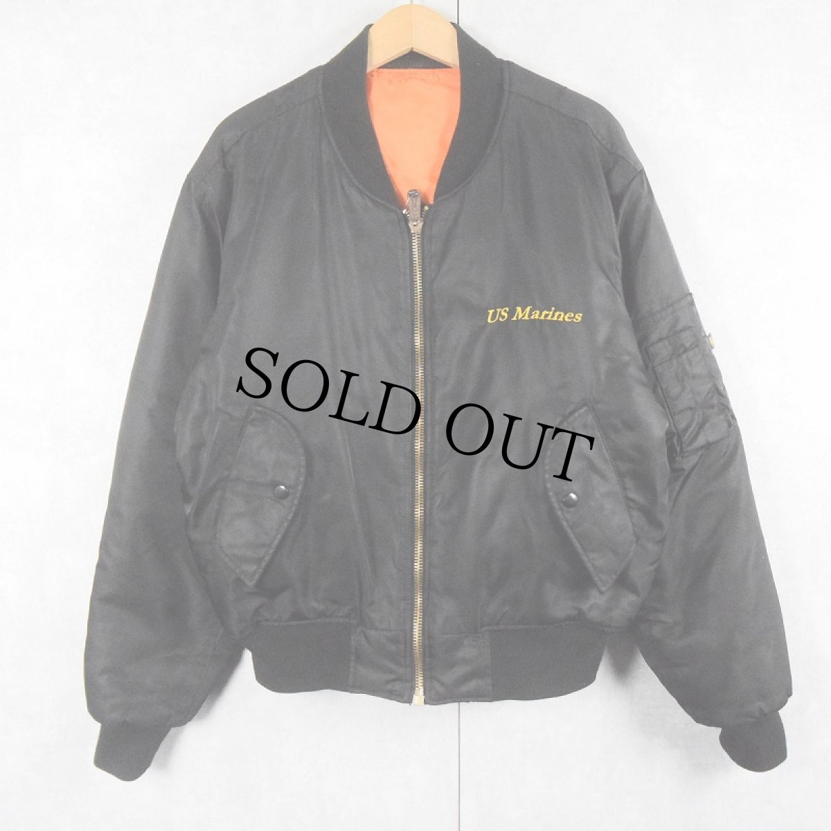 画像2: UNITED STATES MARINE CORPS "MA-1 TYPE" フライトジャケット BLACK M (2)