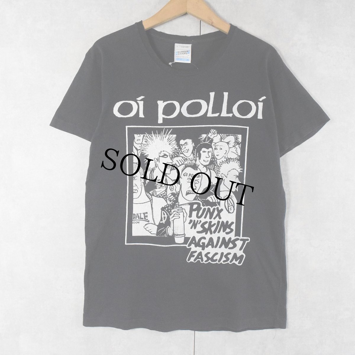 画像1: 【SALE】 90〜2000's Oi Polloi "Punks 'N Skins Against Fascism" パンクロックバンド プリントTシャツ L (1)