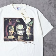 画像1: 90's SALVADOR DALI USA製 "Old age, adolescence, infancy" アートプリントTシャツ DEADSTOCK XL (1)