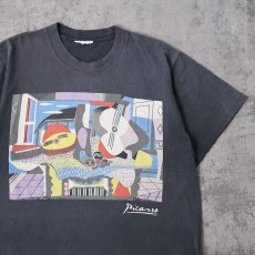 画像1: 90's Pablo Picasso "Mandolin and Guitar'" アートプリントTシャツ BLACK (1)