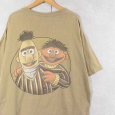画像1: 90's USA製 BERT&ERNIE "Calvin Klein" パロディプリントTシャツ XL (1)