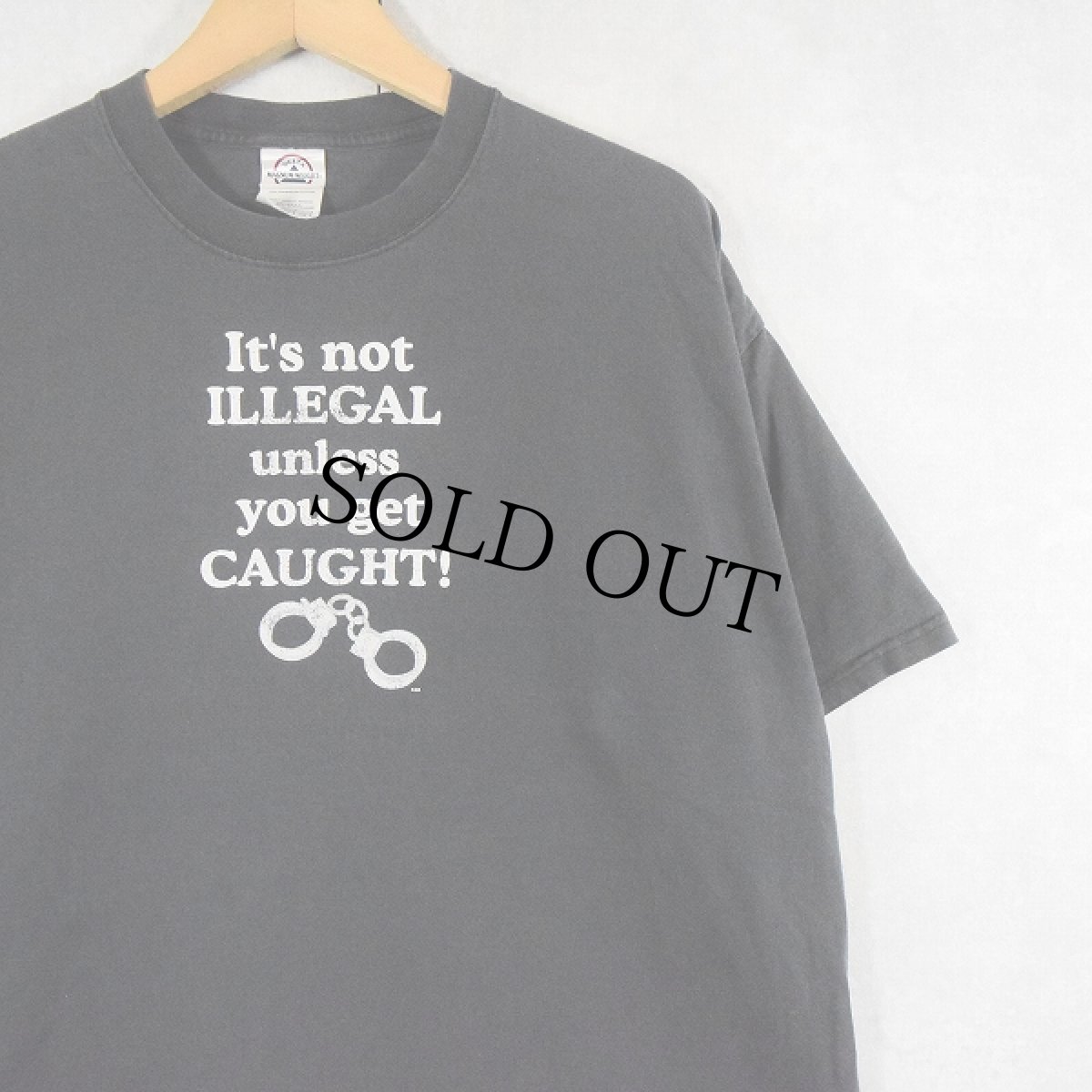 画像1: 2000's "It's not ILLEGAL unless you get CAUGHT!" プリントTシャツ BLACK XL (1)
