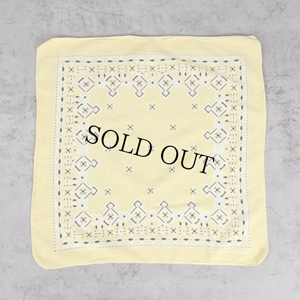 画像2: 60's 総柄 バンダナ (2)