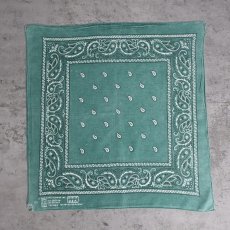 画像2: 80's PARIS ACCESSORIES,INC. USA製 ペイズリー柄 バンダナ (2)