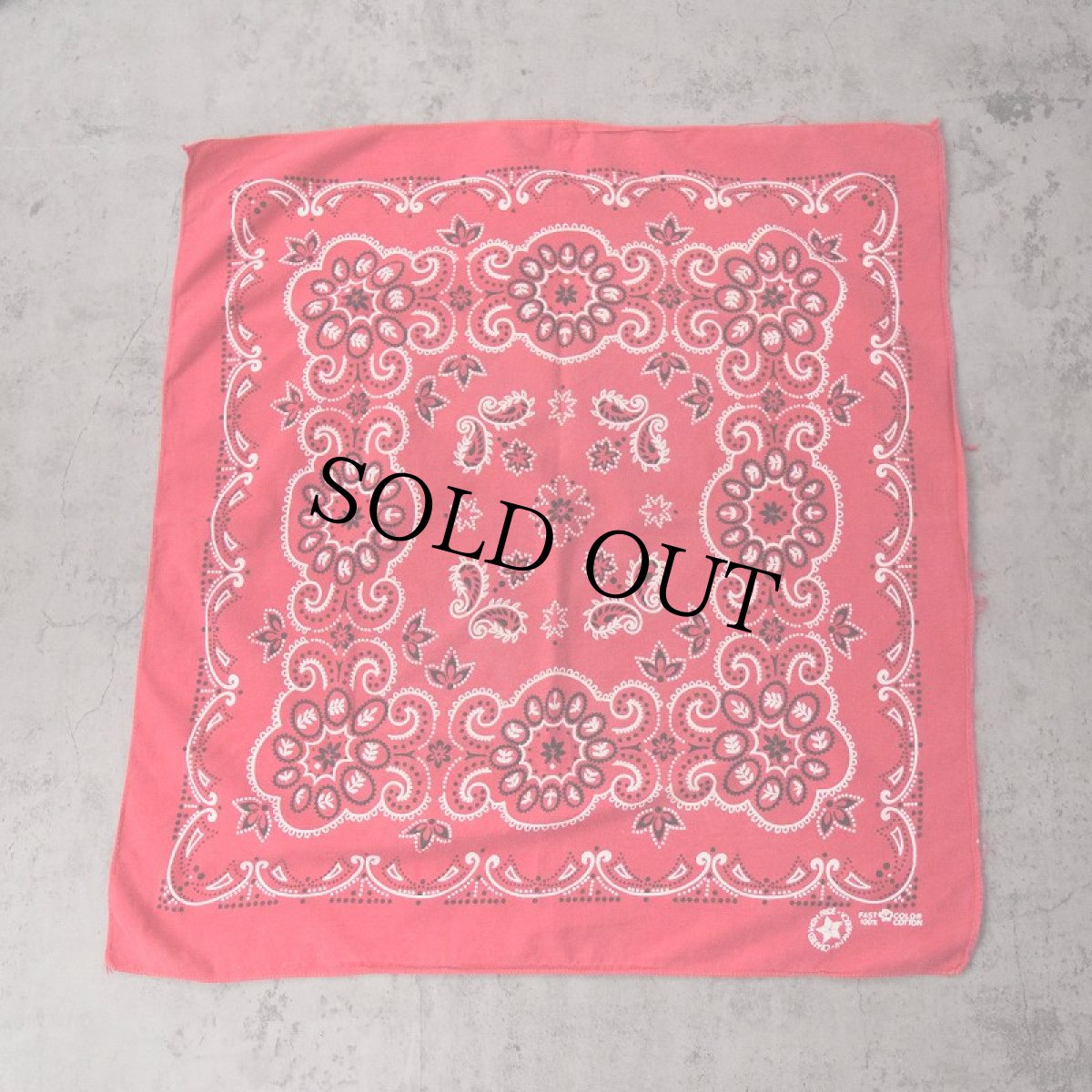 画像2: 70's エレファントブランド 上鼻&星マーク 移行期 USA製 ペイズリー柄 バンダナ (2)