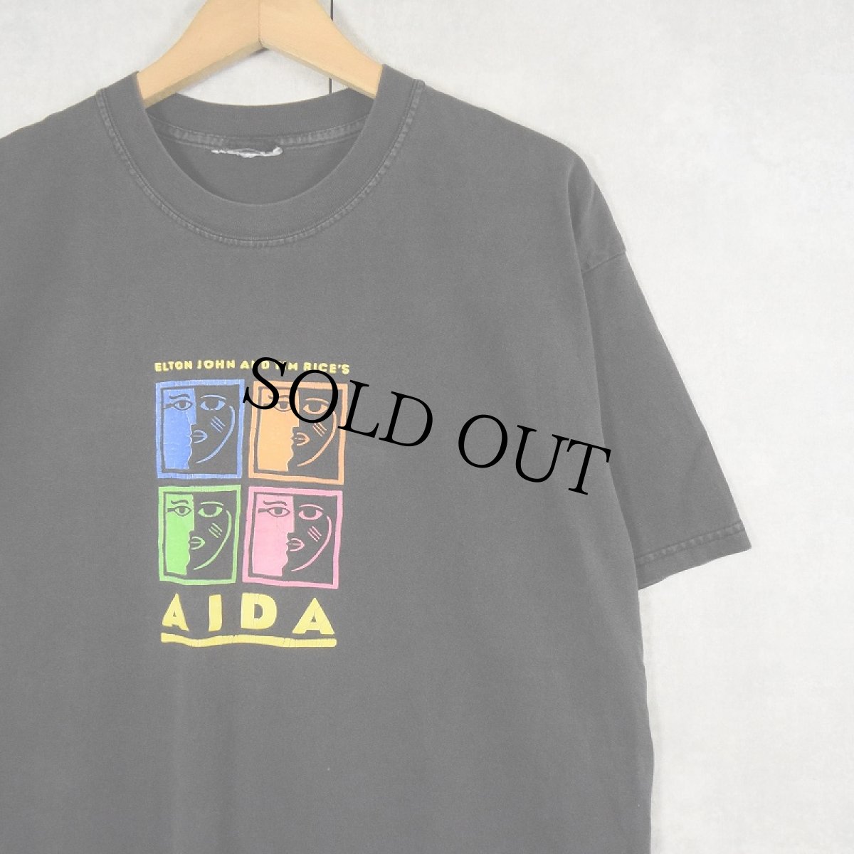 画像1: 【SALE】 2000's ELTON JOHN AND TIM RICE'S AIDA ミュージカルTシャツ BLACK (1)