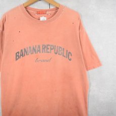 画像1: 90's BANANA REPUBLIC 後染め ロゴプリントTシャツ  (1)