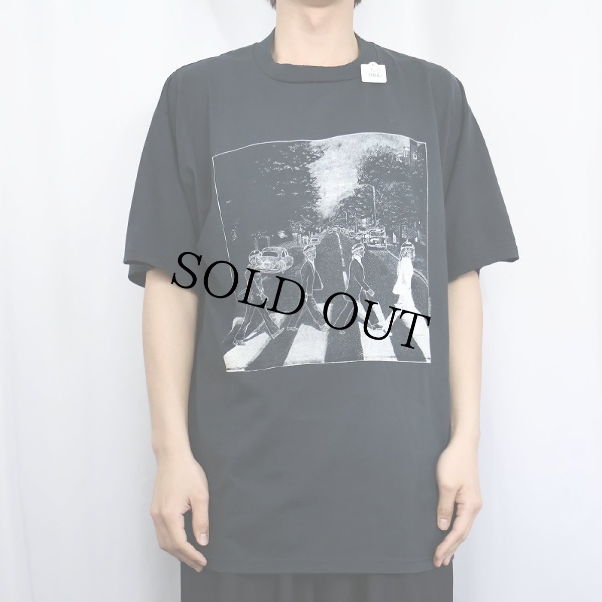画像2: 90's BNTF WORLD TOUR "ABBEY ROAD" パロディプリントTシャツ XL (2)
