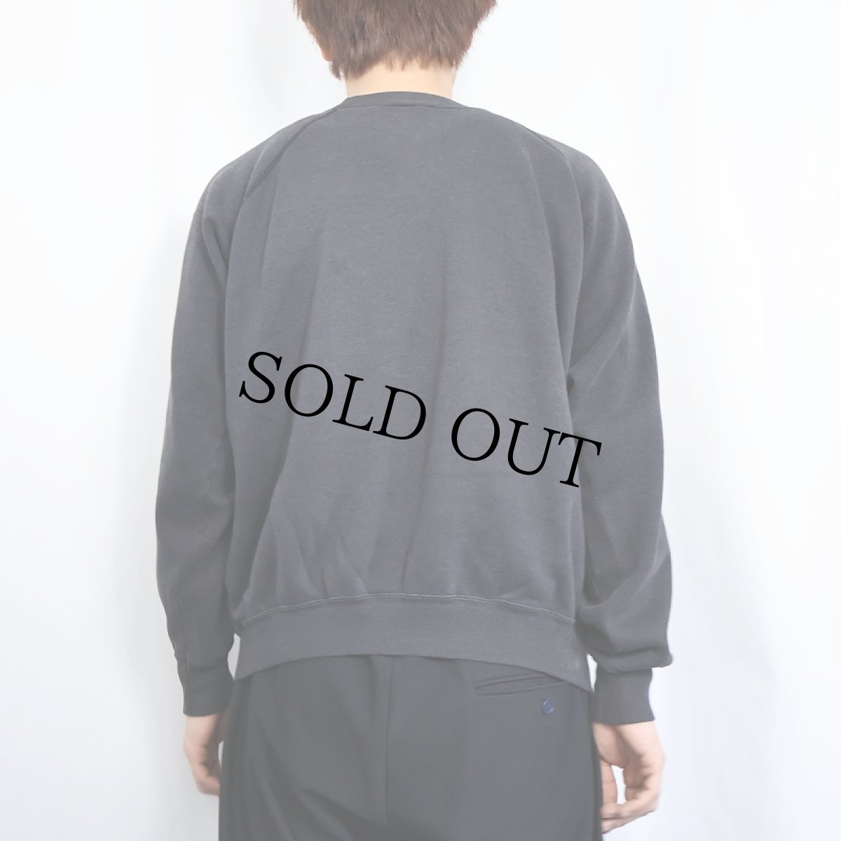 画像3: 80〜90's 無地ラグランスウェット BLACK (3)