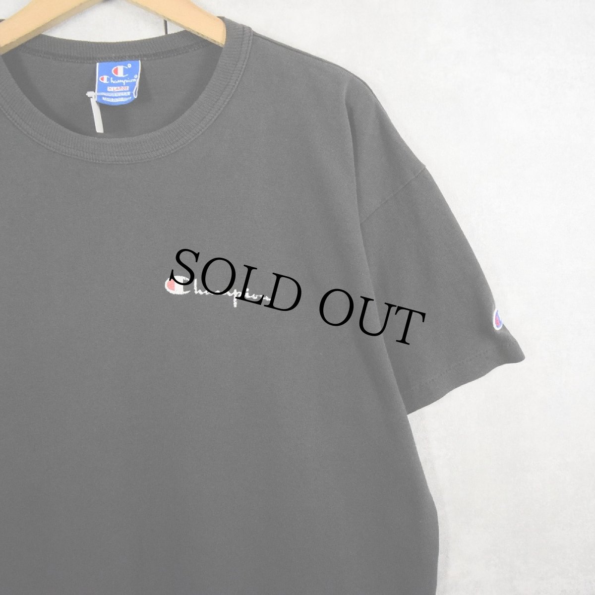 画像1: 80〜90's Champion USA製 青刺繍タグ 後期 ロゴ刺繍Tシャツ BLACK XL (1)