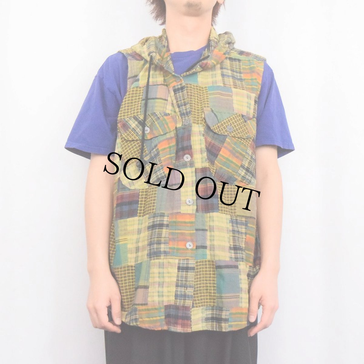 画像2: 〜90's In Style マドラスチェック柄 パッチワーク フード付きベスト (2)