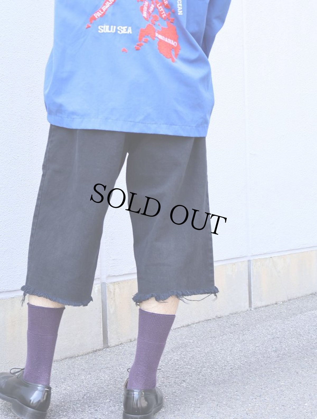 画像1: 90's Levi's SILVER TAB USA製 "LOOSE" カットオフ デニムショーツ W33 (1)