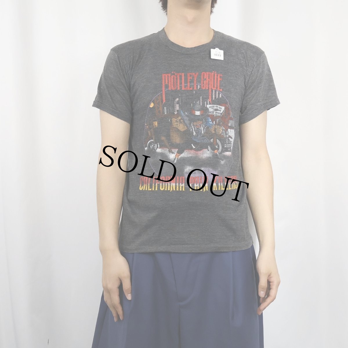 画像2: 80's MOTLEY CRUE "CALIFORNIA PAIN KILLERS” ヘヴィメタルバンドツアーTシャツ (2)