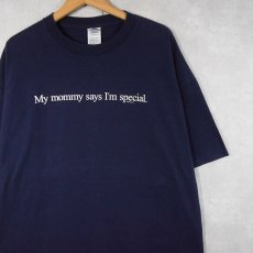 画像1: "My mommy says I'm special." メッセージプリントTシャツ NAVY XL (1)