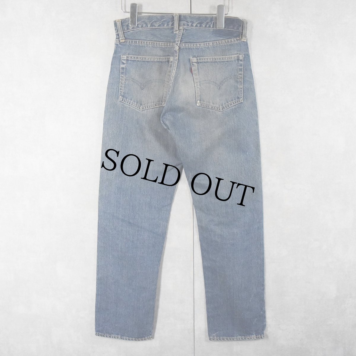 画像2: 60's LEVI'S 551ZXX BIGE "ギャラ入り&オフセット" 紙パッチ デニムパンツ W30 (2)