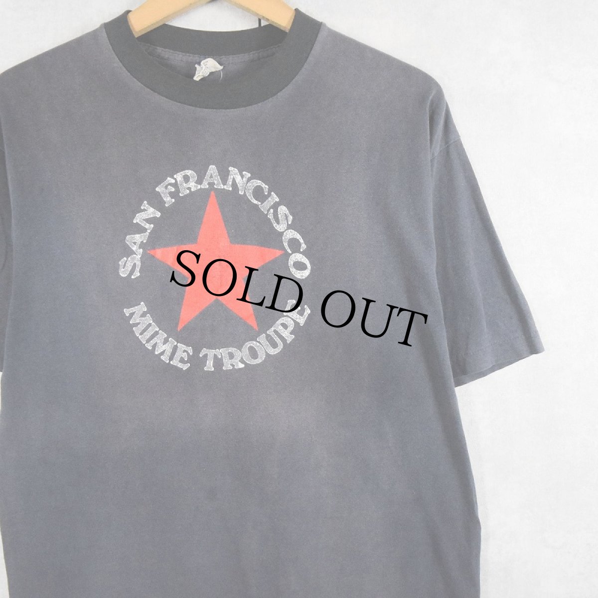 画像1: 80's USA製 "SAN FRANCISCO MIME TROUPE" 劇団ロゴプリントTシャツ BLACK L (1)