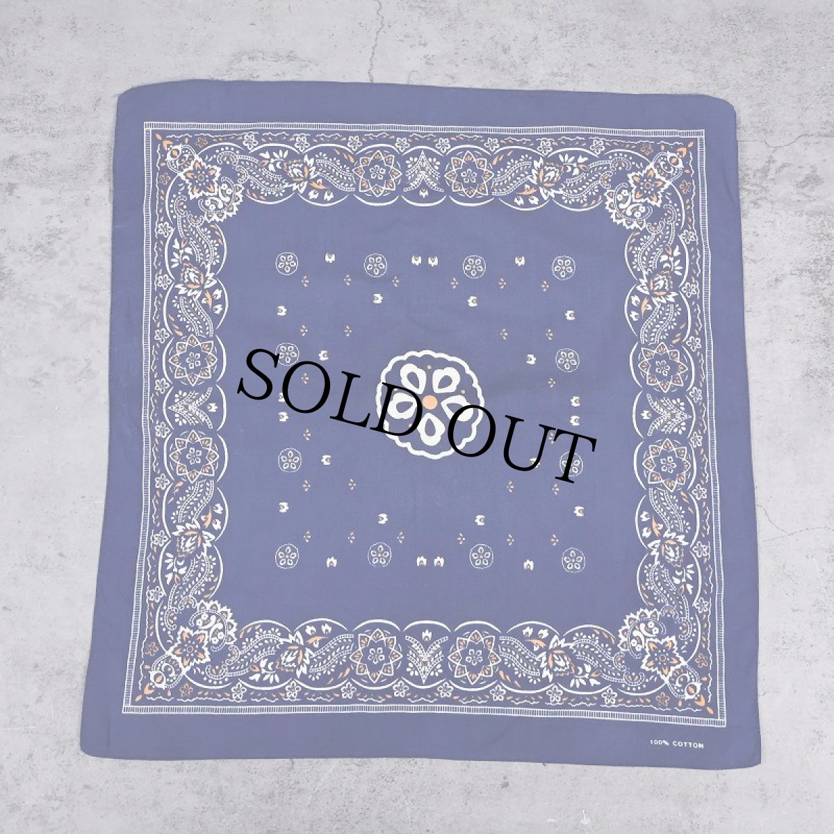 画像2: 60's〜 花柄 バンダナ NAVY (2)