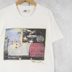 画像1: 90's SALVADOR DALI USA製 "Living Still Life" アートプリントTシャツ L (1)