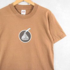画像1: 90's HERSHEY'S USA製 お菓子企業プリントTシャツ M (1)