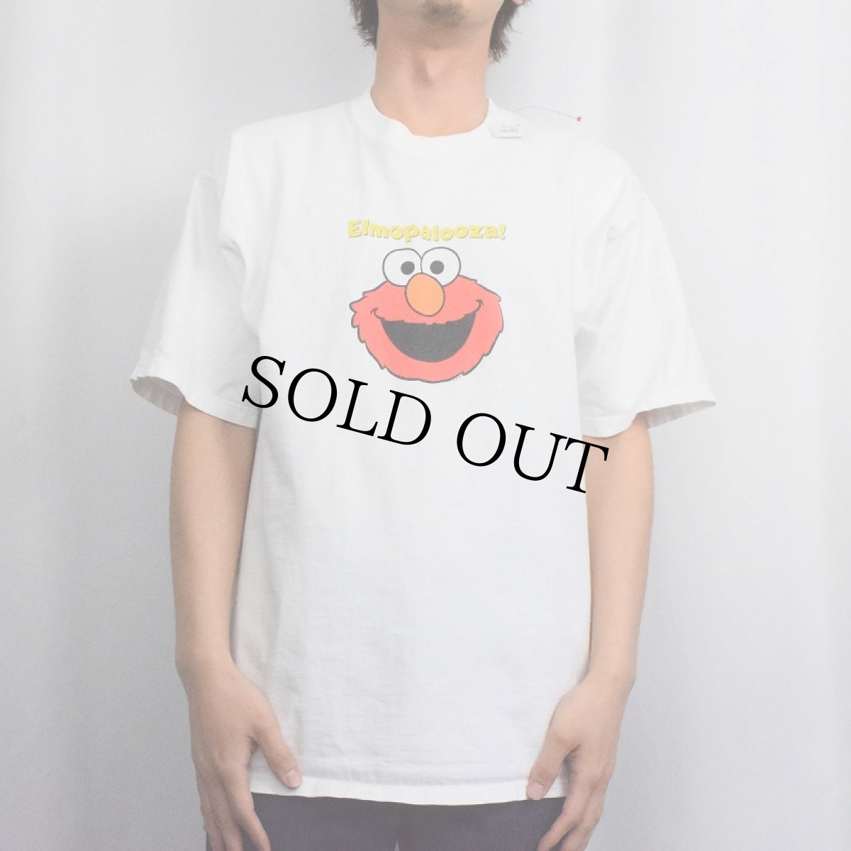 画像2: SESAME STREET "Elmopalooza!" キャラクタープリントTシャツ (2)