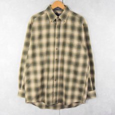 画像1: 90's PENDLETON オンブレーチェック柄 ウールボタンダウンシャツ M (1)