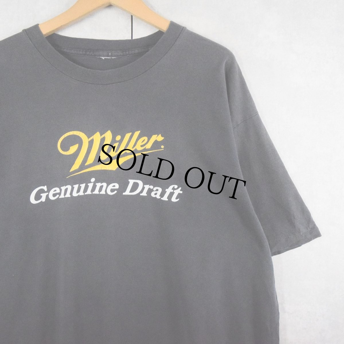 画像1: 90's Miller ビールメーカー ロゴプリントTシャツ BLACK (1)