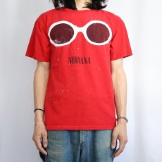 画像2: NIRVANA Kurt Cobain ロックバンド サングラスプリントTシャツ (2)