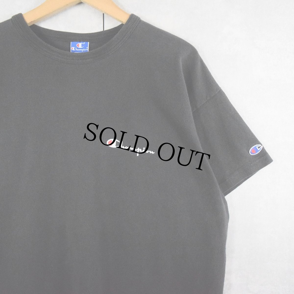画像1: 80〜90's Champion USA製 青刺繍タグ 後期 ロゴプリントTシャツ BLACK XXL (1)