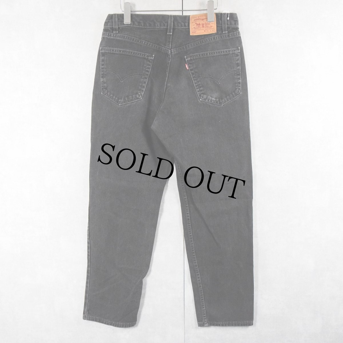 画像2: 2000's Levi's 550 RELAXED FIT USA製 "サルファブラック" ブラックデニムパンツ W34 (2)