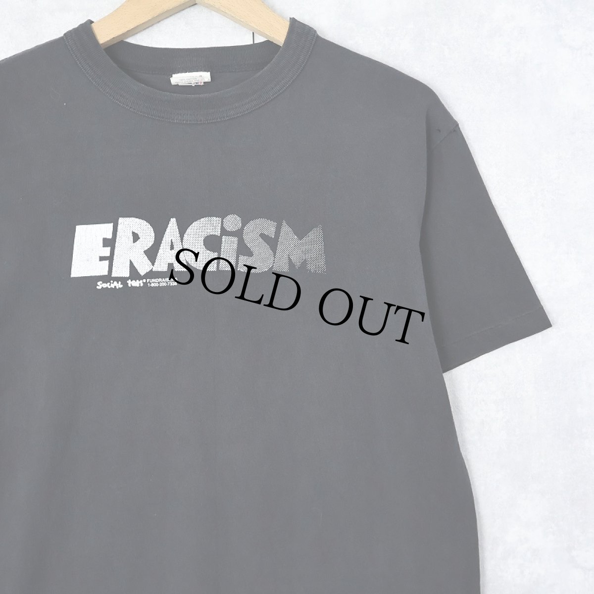 画像1: 90's ERACISM USA製 プリントTシャツ BLACK M (1)