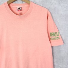 画像1: 90's USA製 "OSWALD & ASSOCIATES" プリントTシャツ L (1)