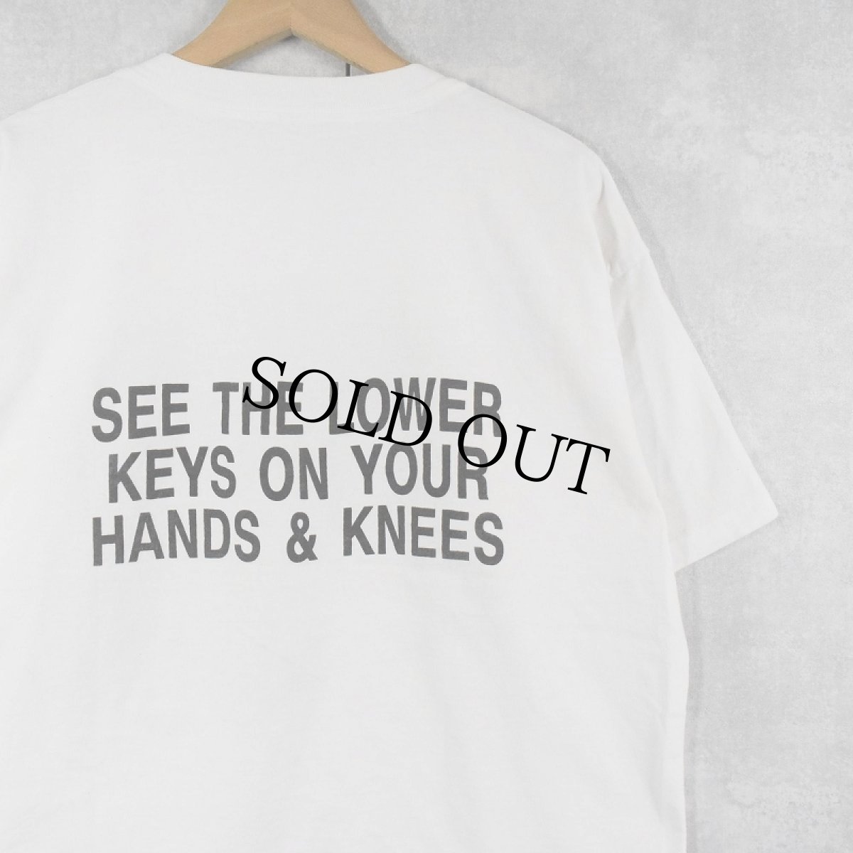 画像2: 90's "GREEN PARROT BAR" インコイラストプリントTシャツ (2)