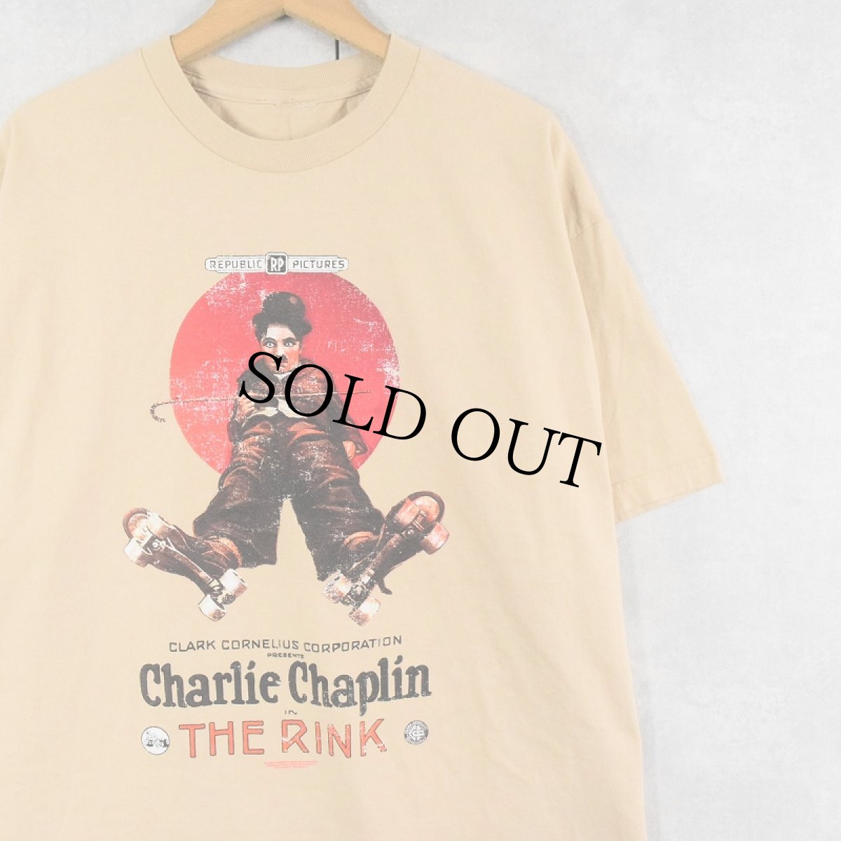 画像1: Charles Chaplin "THE RINK" イラストプリントTシャツ (1)