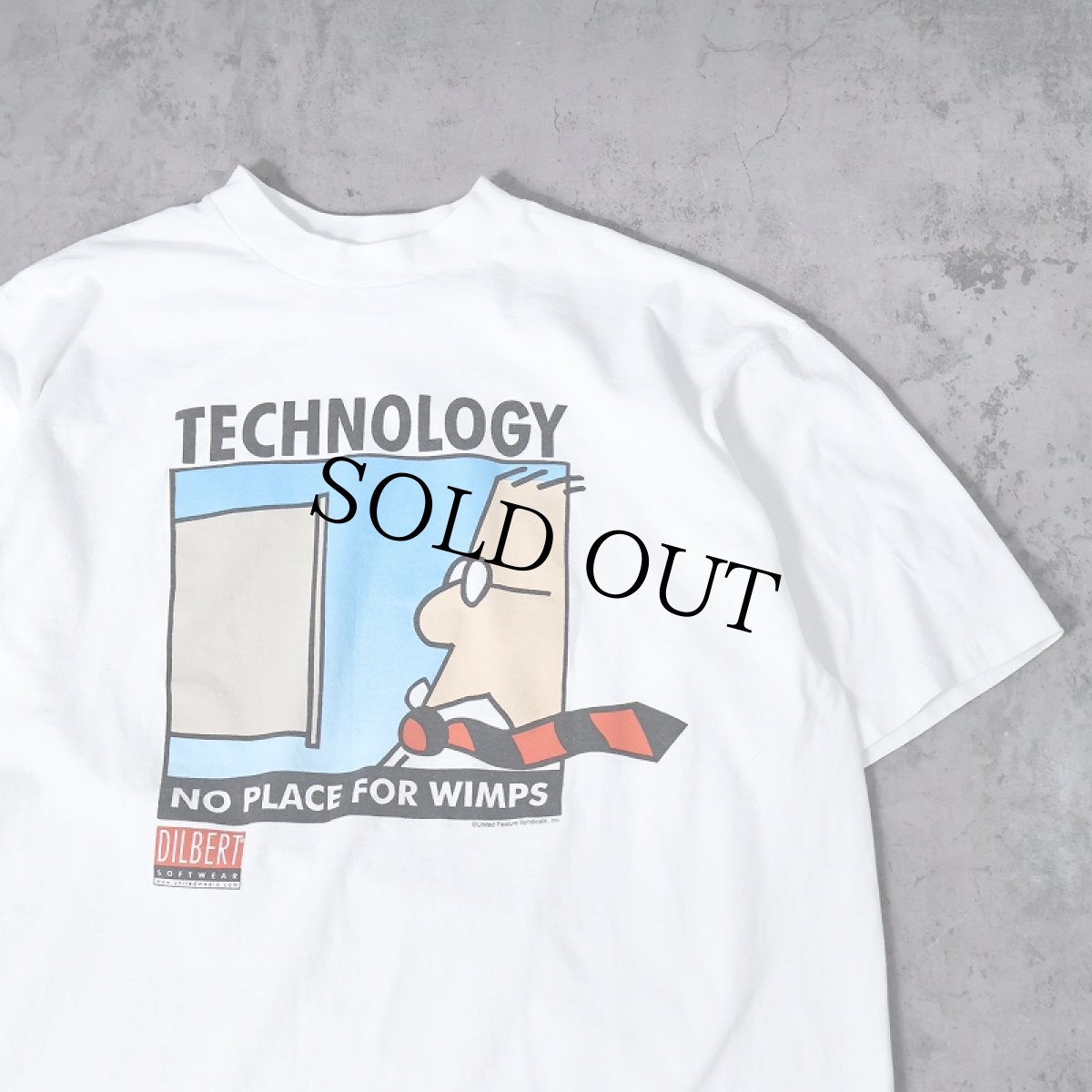 画像1: 90's DILBERT SOFTWEAR USA製 "TECHNOLOGY NO PLACE FOR WIMPS" コミックプリントTシャツ XL (1)