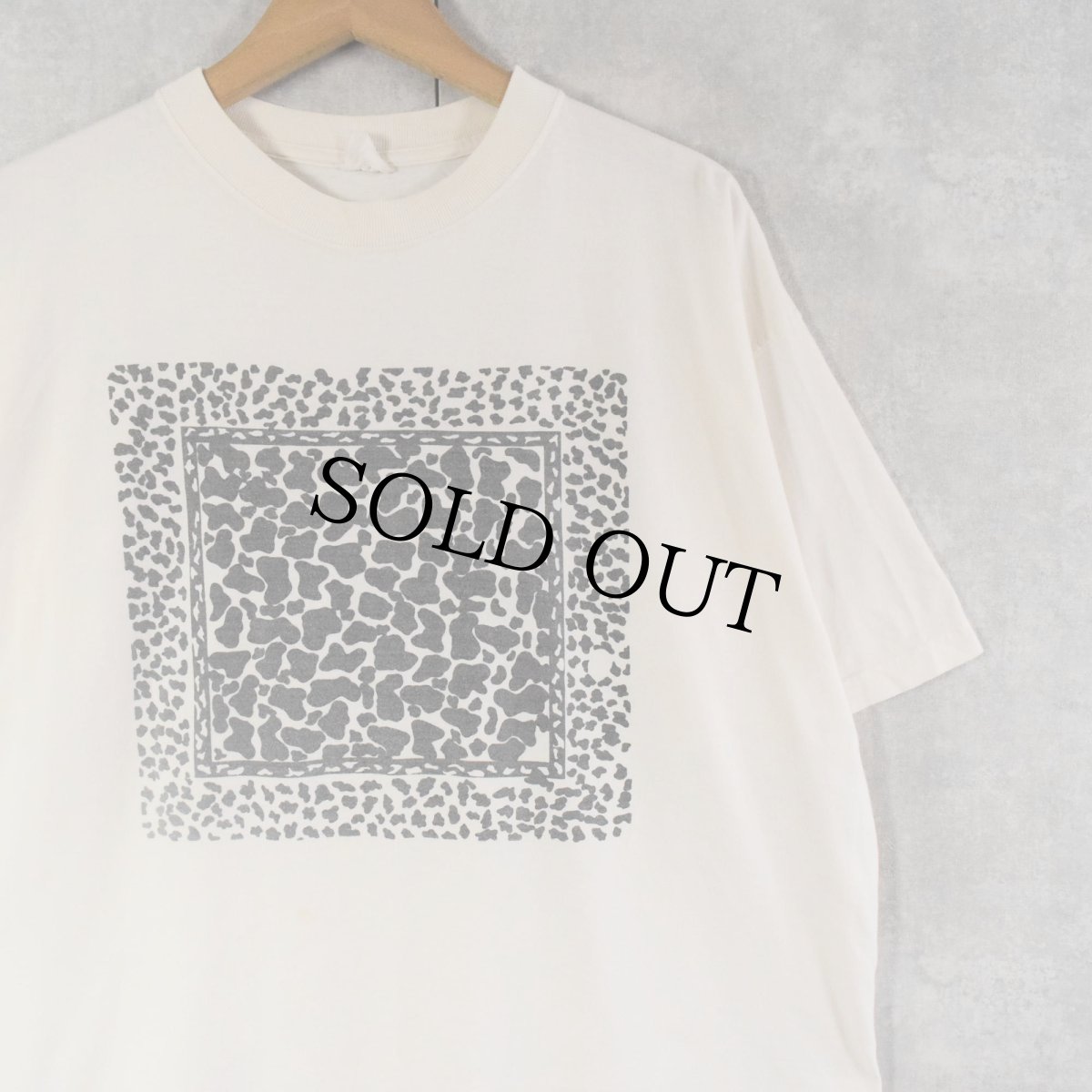 画像1: 牛柄 プリントTシャツ (1)
