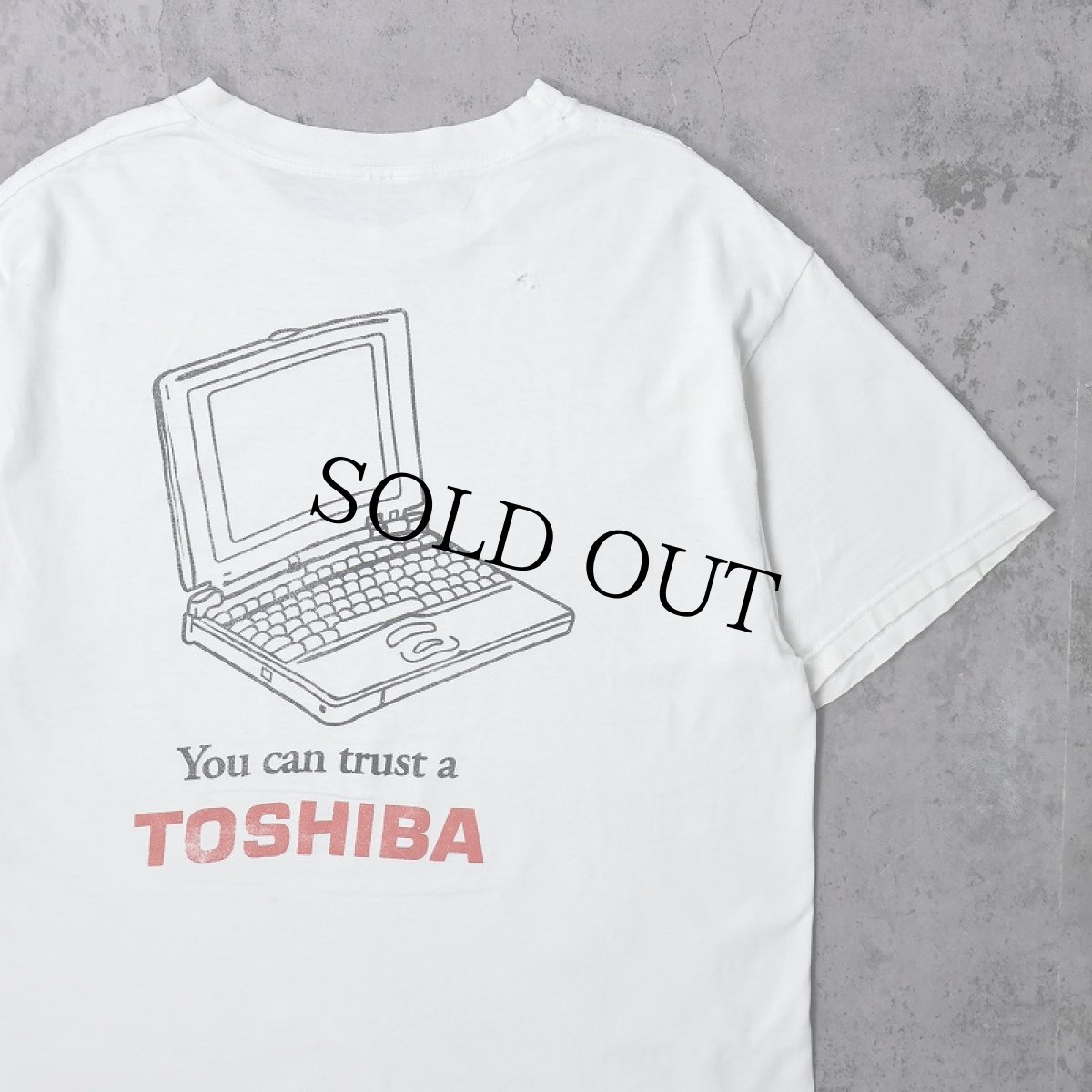 画像1: TOSHIBA "You can tryst a TOSHIBA" 電機メーカー プリントTシャツ (1)