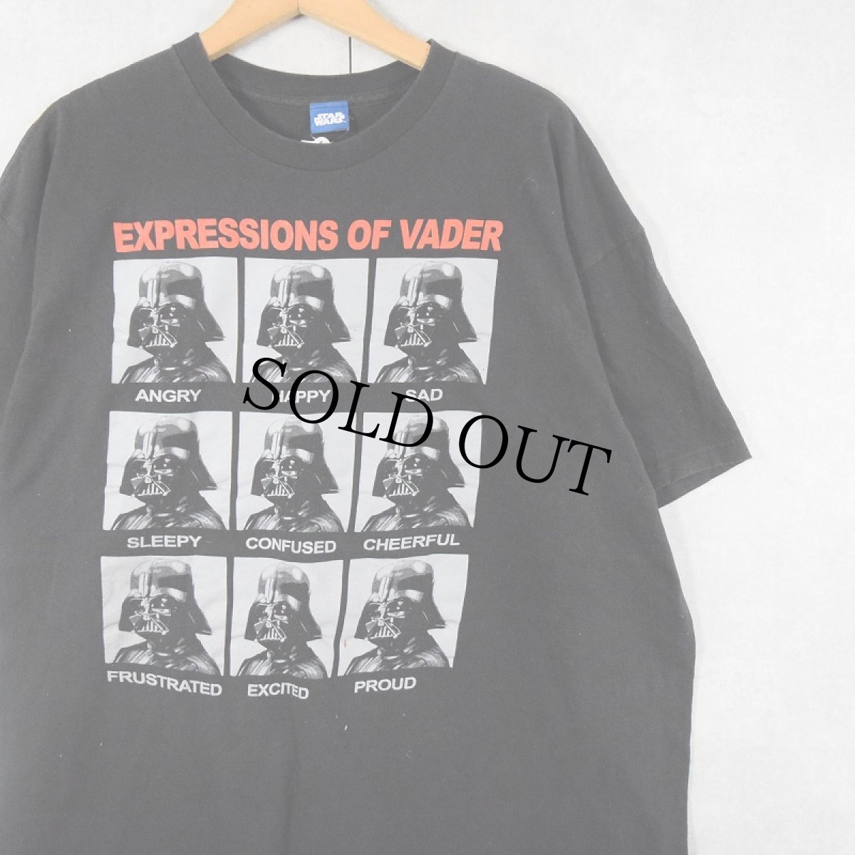 画像1: STAR WARS "EXPRESSIONS OF VADER" キャラクタープリントTシャツ BLACK 2X (1)