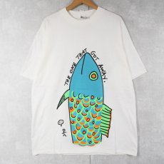 画像1: 90's GRAVITY GRAPHICS USA製 "THE ONE THAT GOT AWAY." 魚イラストプリントTシャツ XL (1)