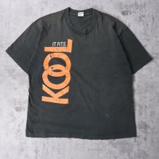 画像1: 90's KOOL USA製 たばこメーカー ロゴプリントTシャツ BLACK XL (1)