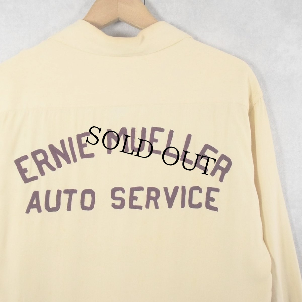 画像1: 40's Cranbrook "ERNIE MUELLER AUTO SERVICE" チェーン刺繍 レーヨンオープンカラーシャツ M (1)