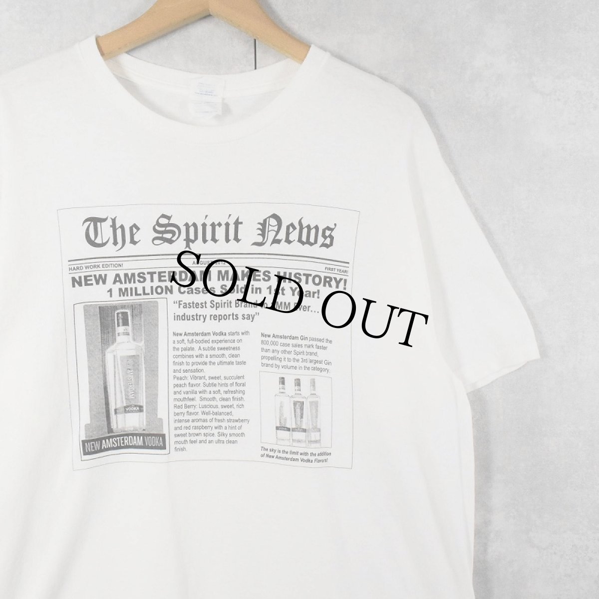 画像1: "The Spirit News" ウォッカプリントTシャツ L (1)