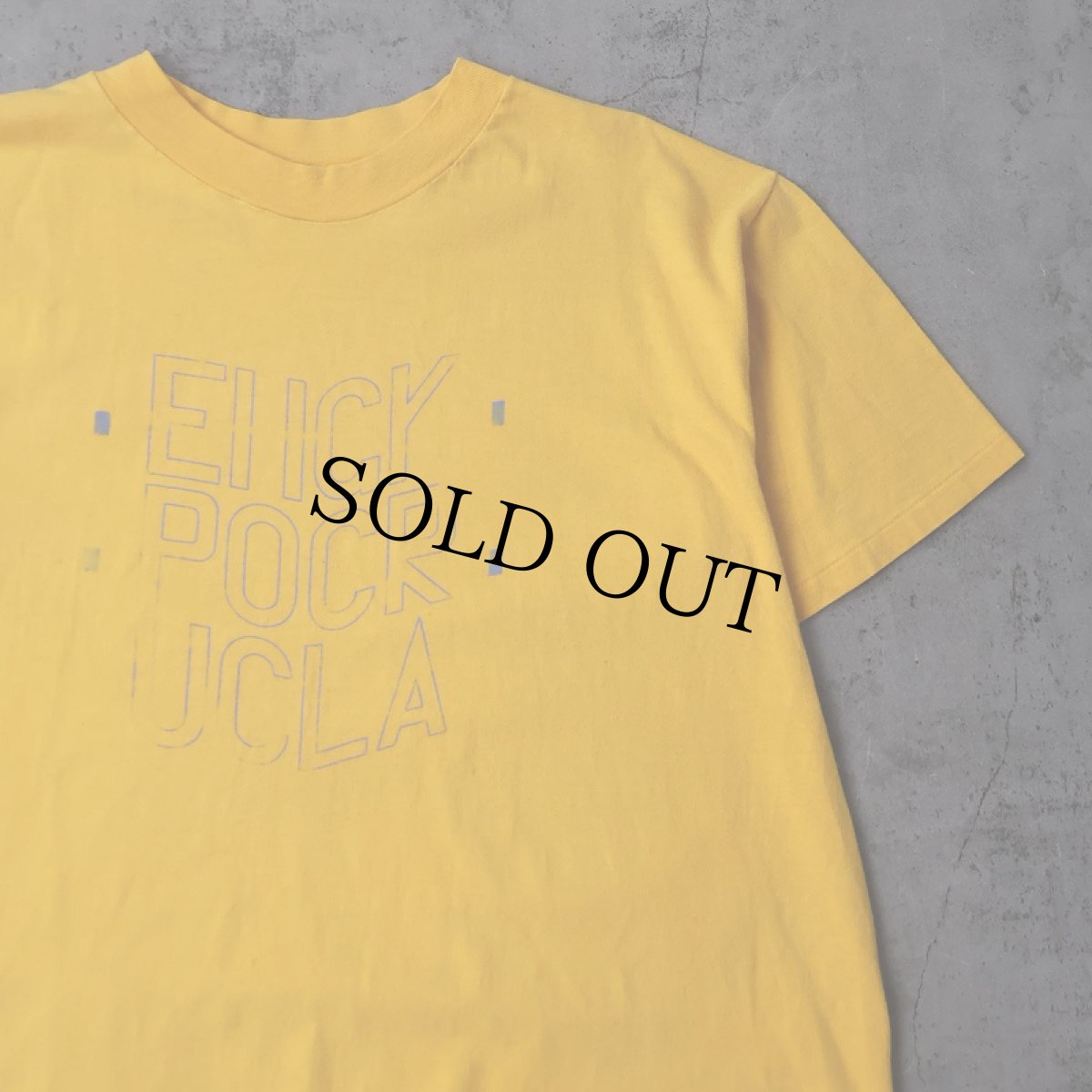 画像1: 90's "FUCK OFF UCLA" ギミックプリントTシャツ (1)