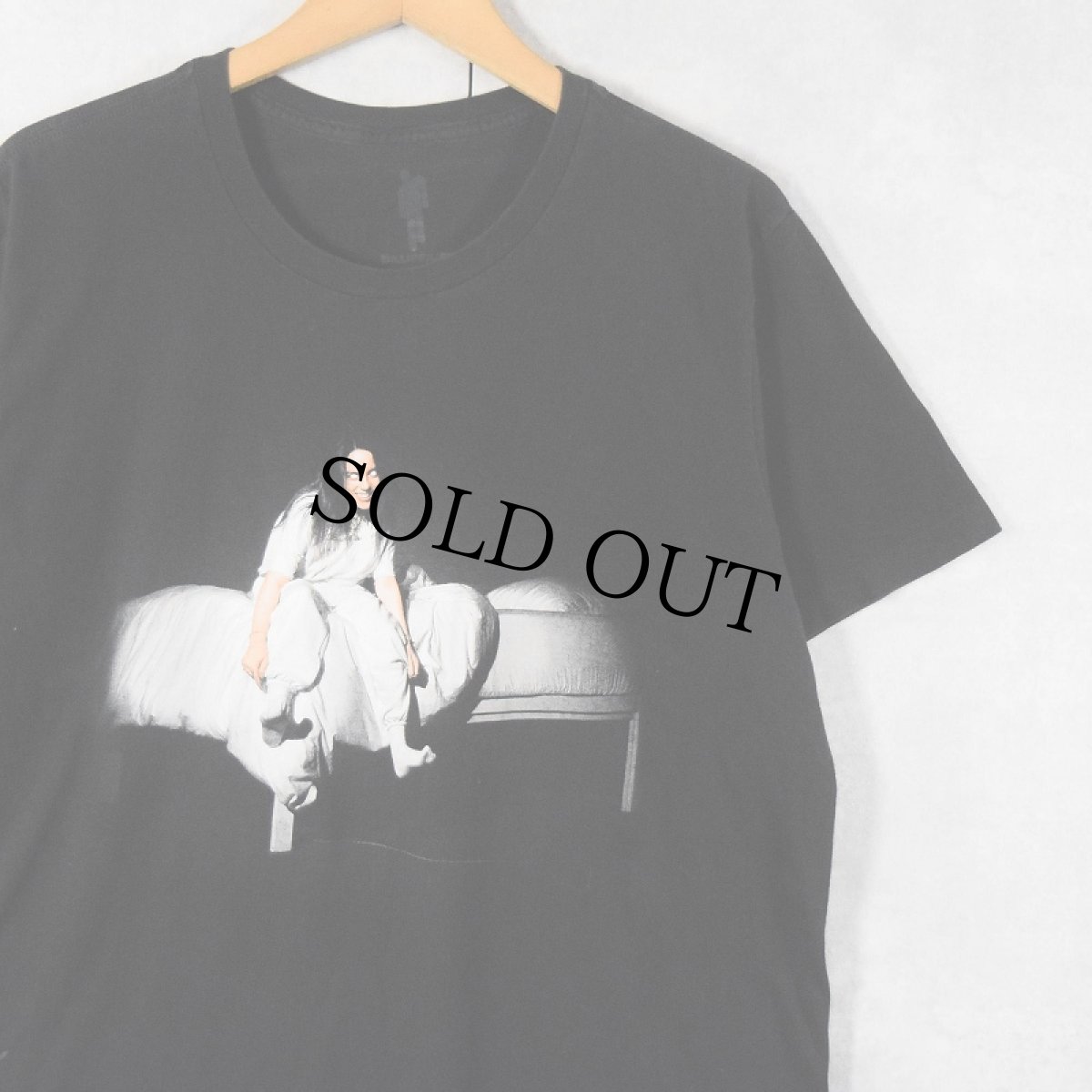 画像1: Billie Eilish ミュージシャンプリントTシャツ BLACK L (1)