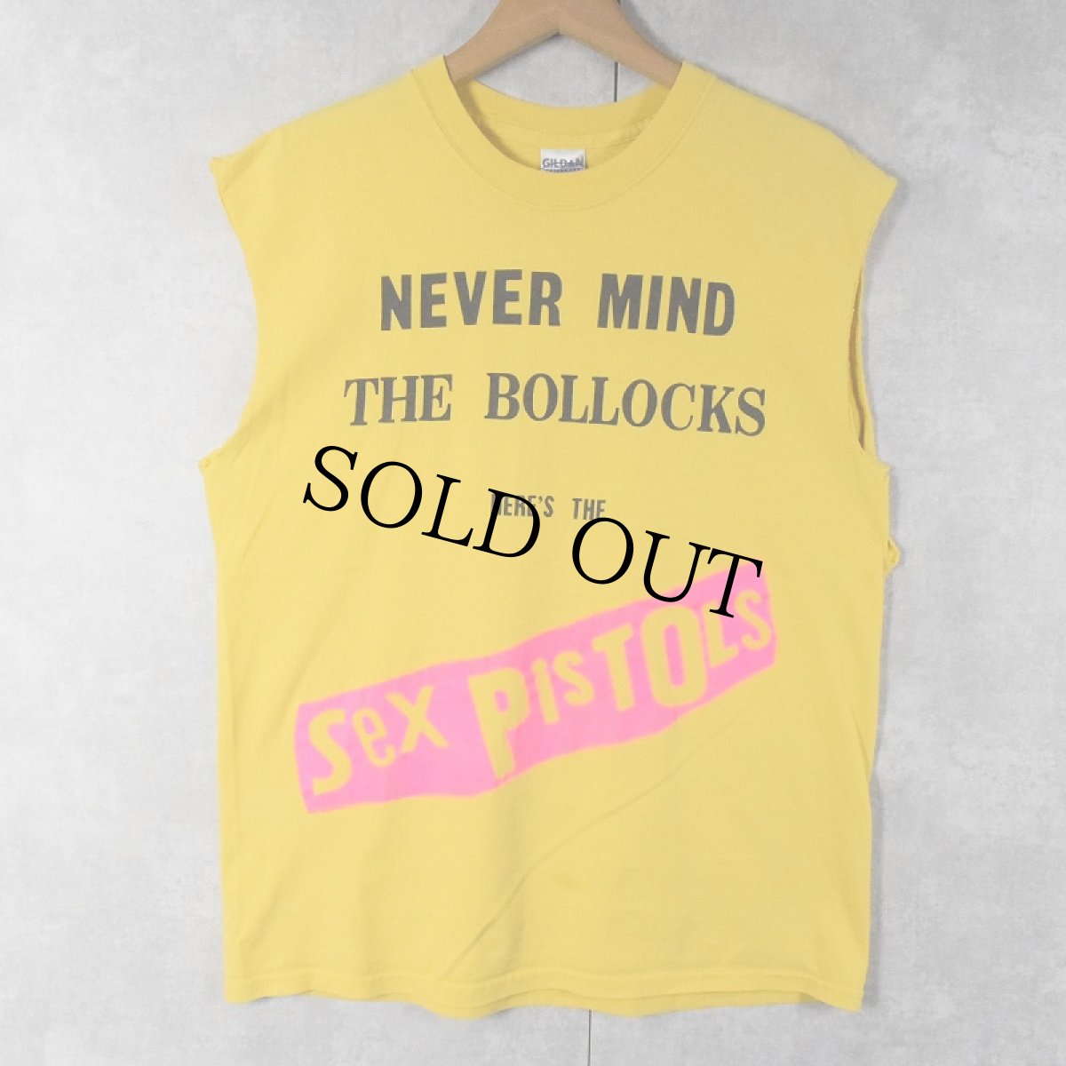 画像1: 2003 THE SEX PISTOLS パンク・ロックバンド カットオフスリーブTシャツ M (1)