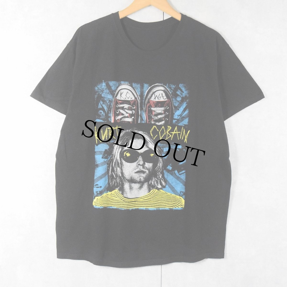 画像1: KURT COBAIN ミュージシャン プリントTシャツ BLACK (1)