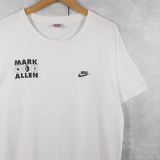 画像2: 90's NIKE 銀タグ USA製 "MARK ALLEN" トライアスロン選手 プリントTシャツ XL (2)